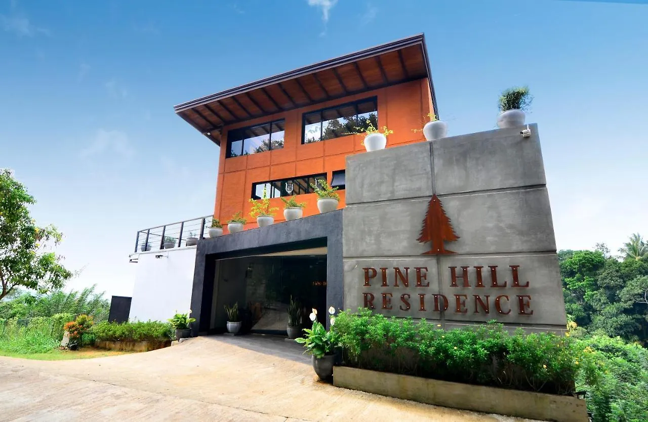 Pine Hill Residence Kandy 3*,