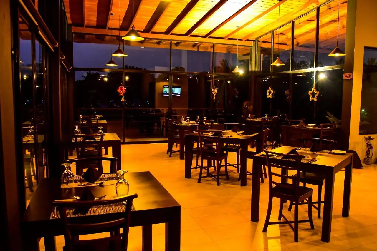 Pine Hill Residence Kandy Hotel